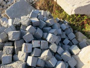 G654 Cube Paving